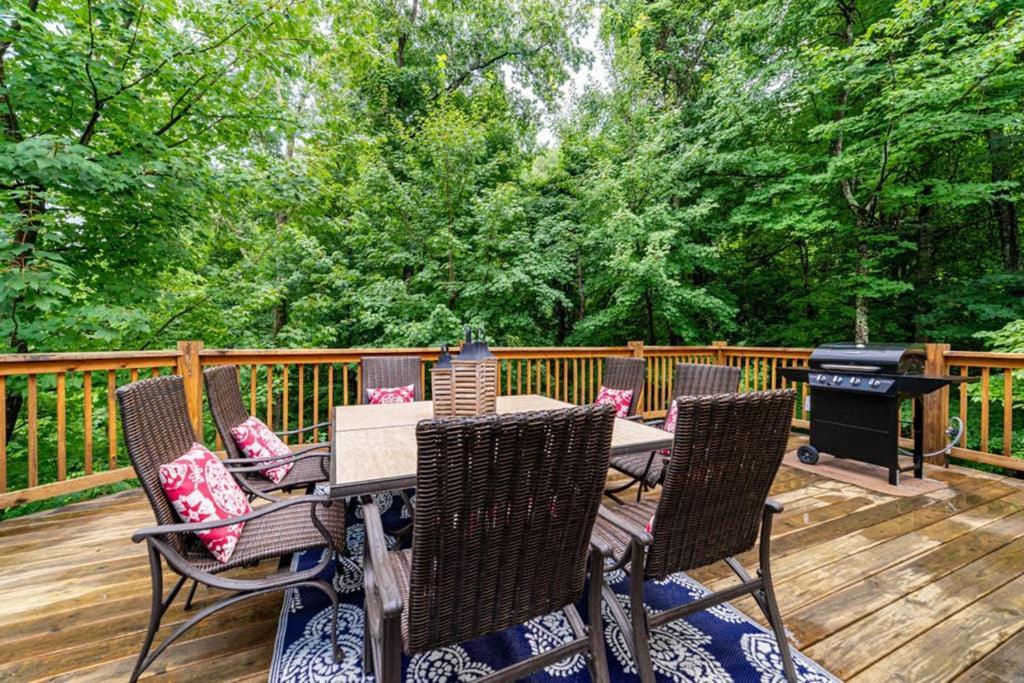 A Smoky Mountains Retreat - Chalet De Montagne Villa Gatlinburg Exterior foto